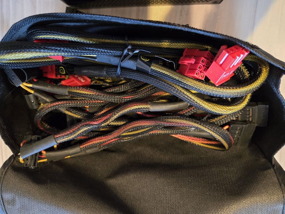 Захранване за компютър