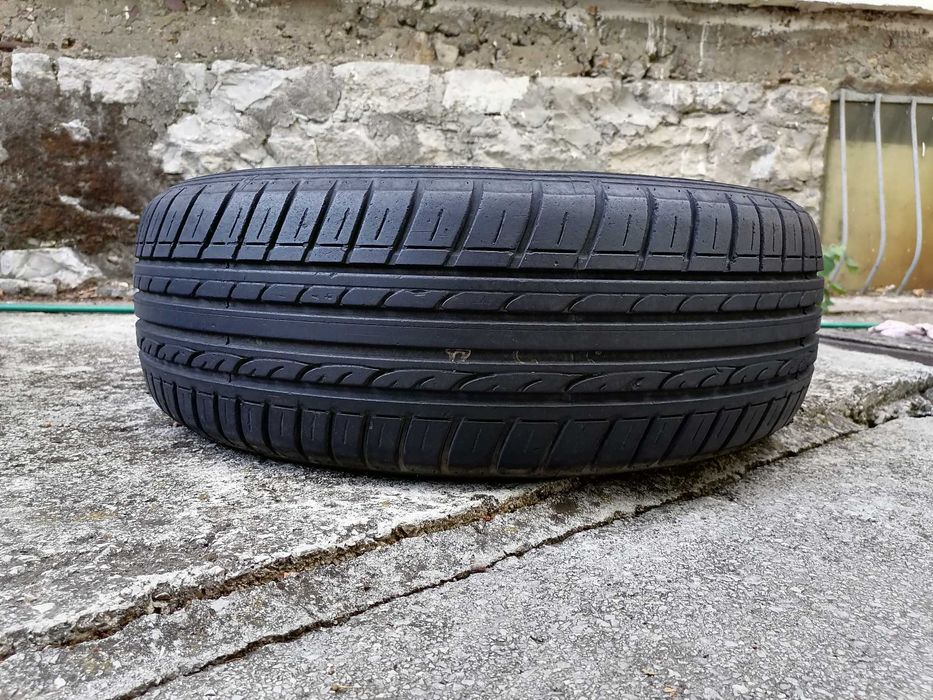 205/65/15 1бр.Dunlop гума