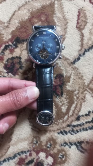 Часы в отличном состоянии