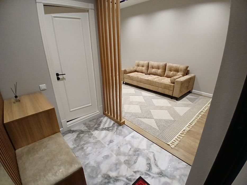 Sutkalik kvartira sentir drujba Toshkent siti 3 hona + terassa 70$