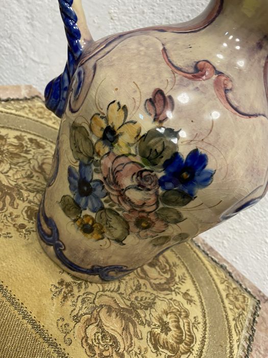 Голяма италианска ваза - кана от порцелан