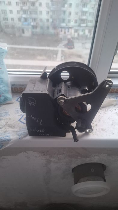 Гурнасос на вольва 850/S70