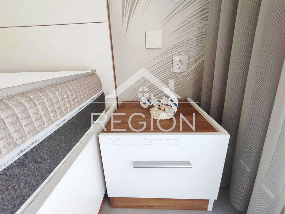 Дава се под наем Двустаен апартамент в к.к. Св.Св. Константин и Елена - 68 кв.м за 850 € - Снимка #19