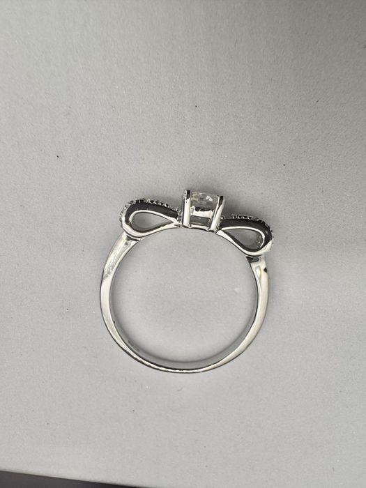 Сребърен пръстен с мойсанит (Диамант) 0.5 карата