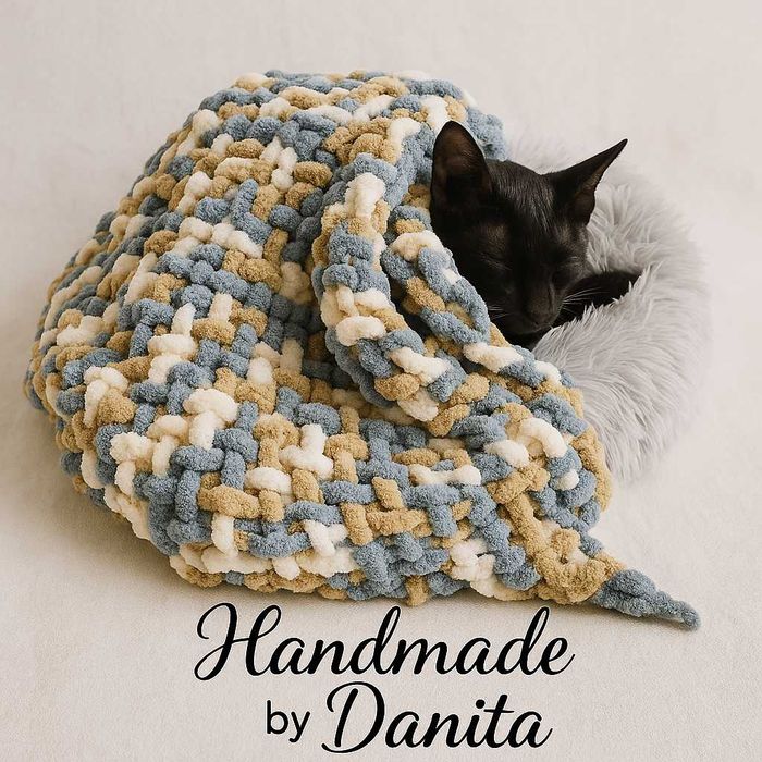 Ръчно плетено одеяло за домашни любимци