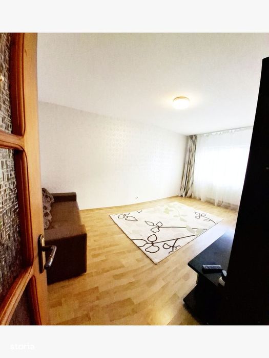 4 camere , 2 bai, etaj 1din 4, zona Unirii Sud — fotografia 2