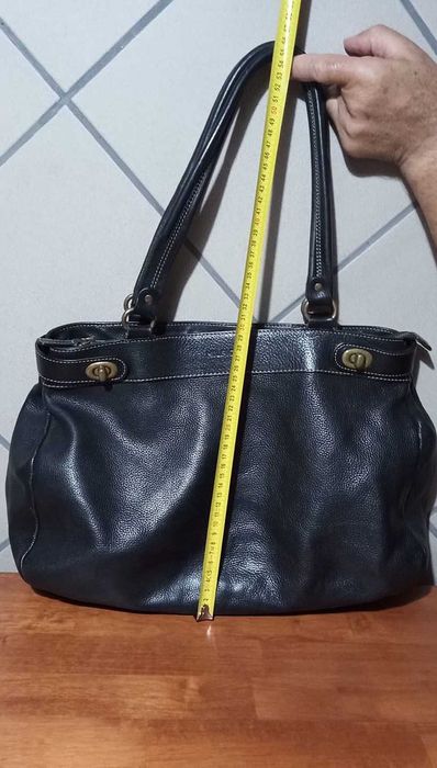 Geantă de umăr Hilfiger din piele naturală premium