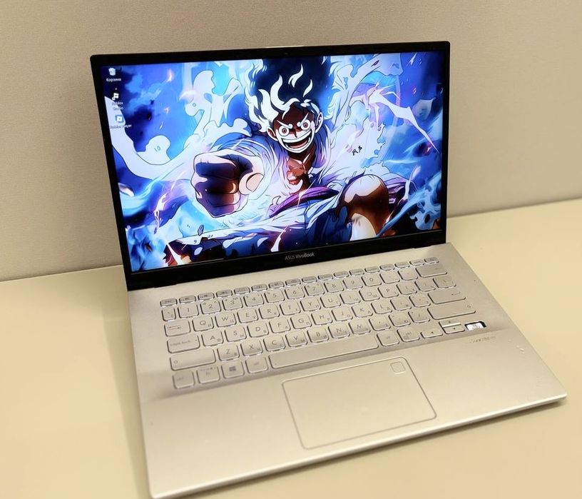 ноутбук asus vivobook 14,продаю срочно