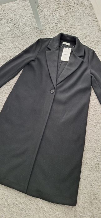 Ново преходно палто Zara