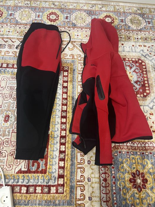 Nike tech fleece