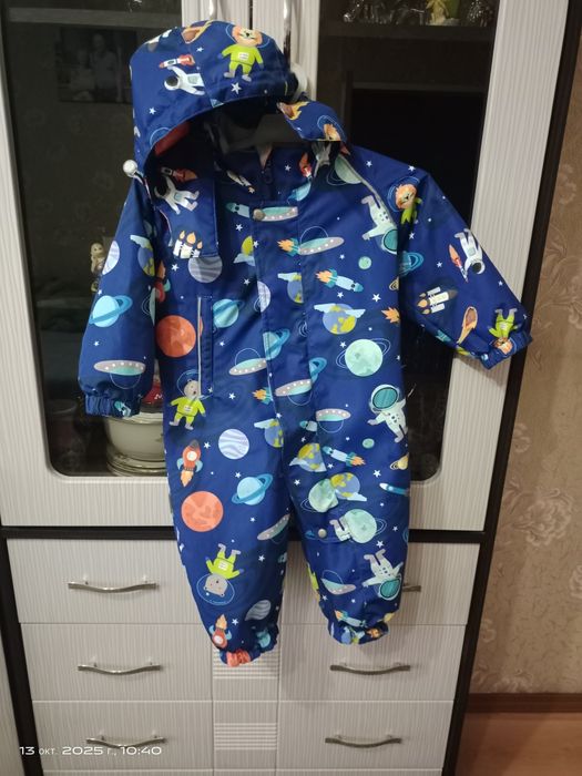 Продам детский комбинезон