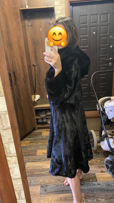 Продам норковую шубу