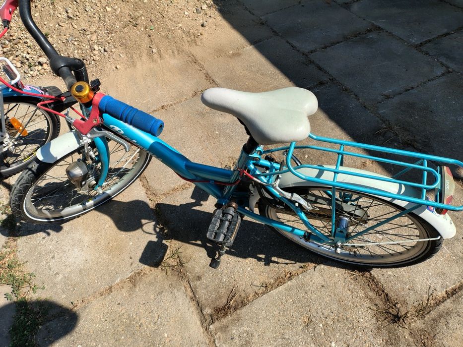 Bicicleta  18 inch pt fetite ...bicicleta de 20 de inc pt baieti