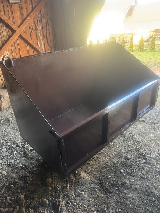 Vand cupa in tiranti