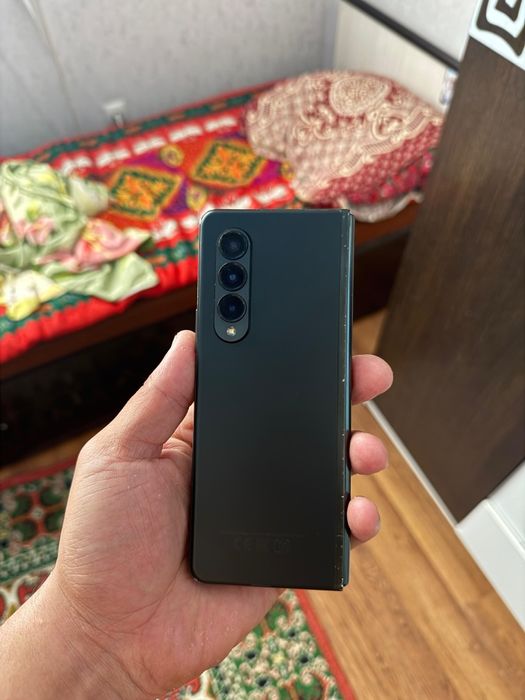 Samsung z fold 3