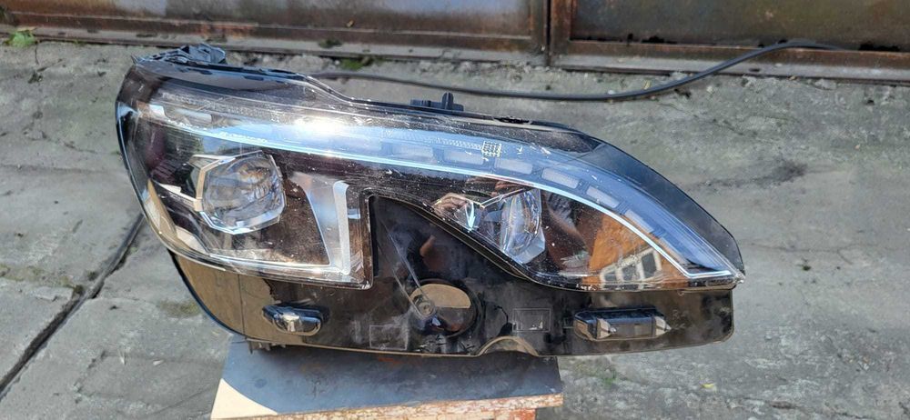 Vand piese PEUGEOT 3008  GT 2017-2021 provenite din dezmembrari
