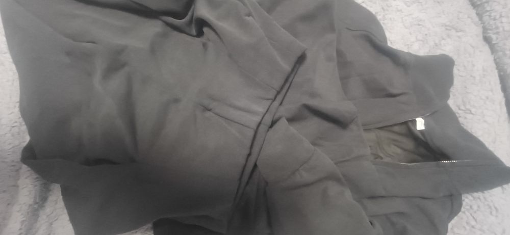 Дамско патенце и дамски спортно- елегантен екип