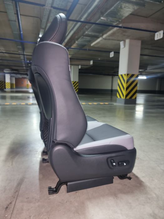Продам сиденье Прадо 150