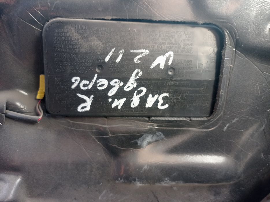 Mercedes Benz e350 w211