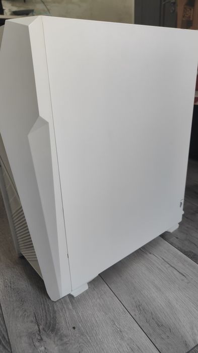 Carcasa Pc Atx Aqiris Canoptus White