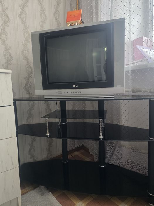 Подставка под телевизор