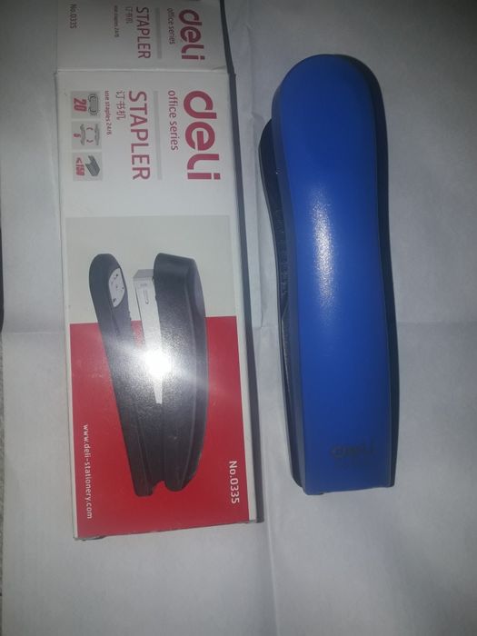 Продам степлер новый