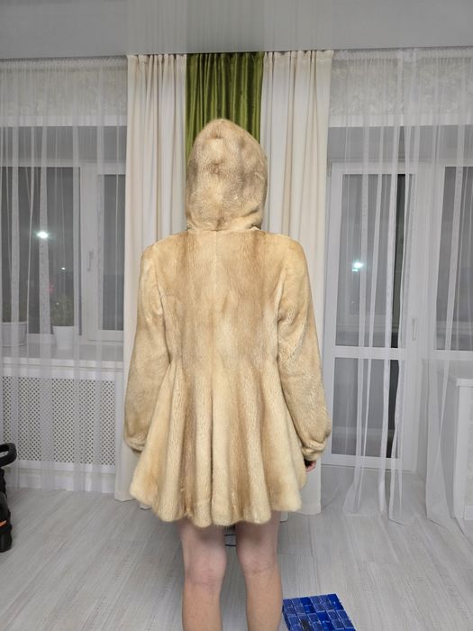 Норковая шуба автоледи