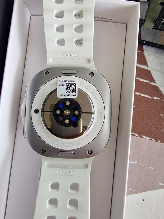 Galaxy watch ultra  47white.