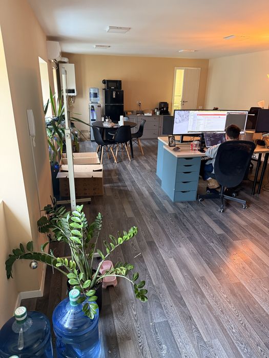 Spatiu, SAD, de inchiriat, pretabil birouri - Pta Unirii