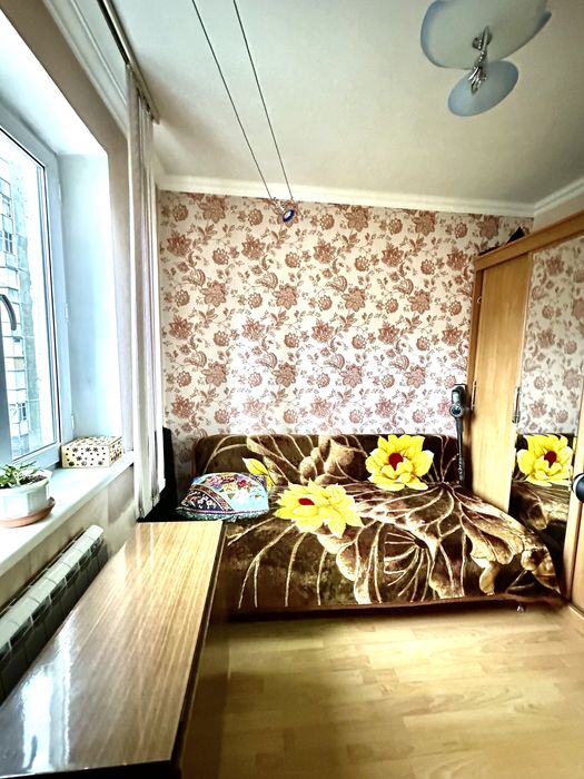 Продам 4 - комт. по улице Татимбета 5