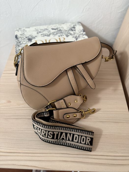 Сумочка от dior