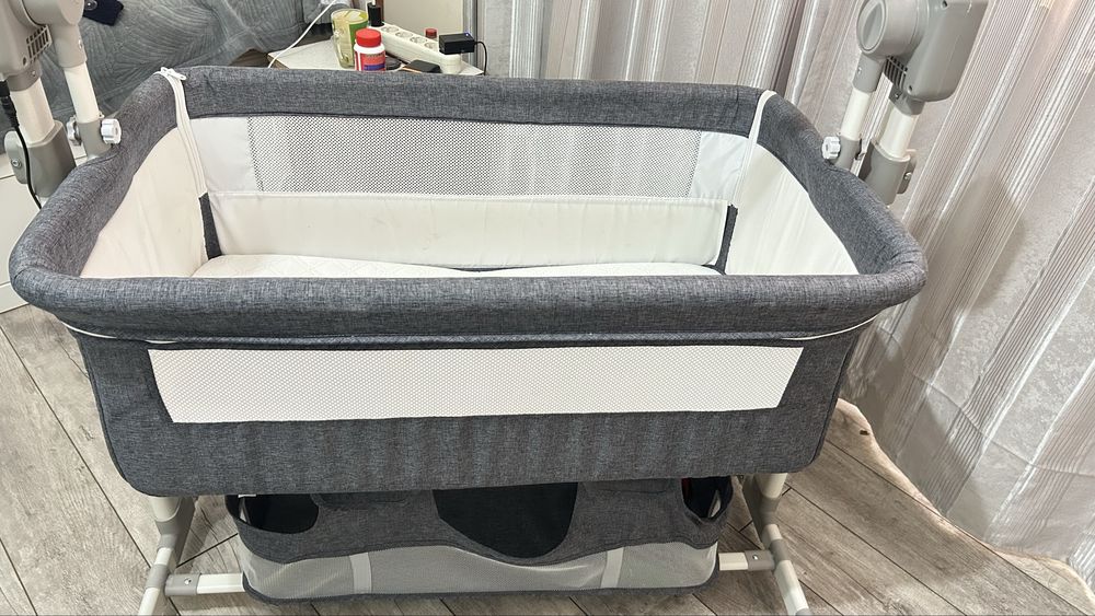 Продам манеж  (  режим колябели)