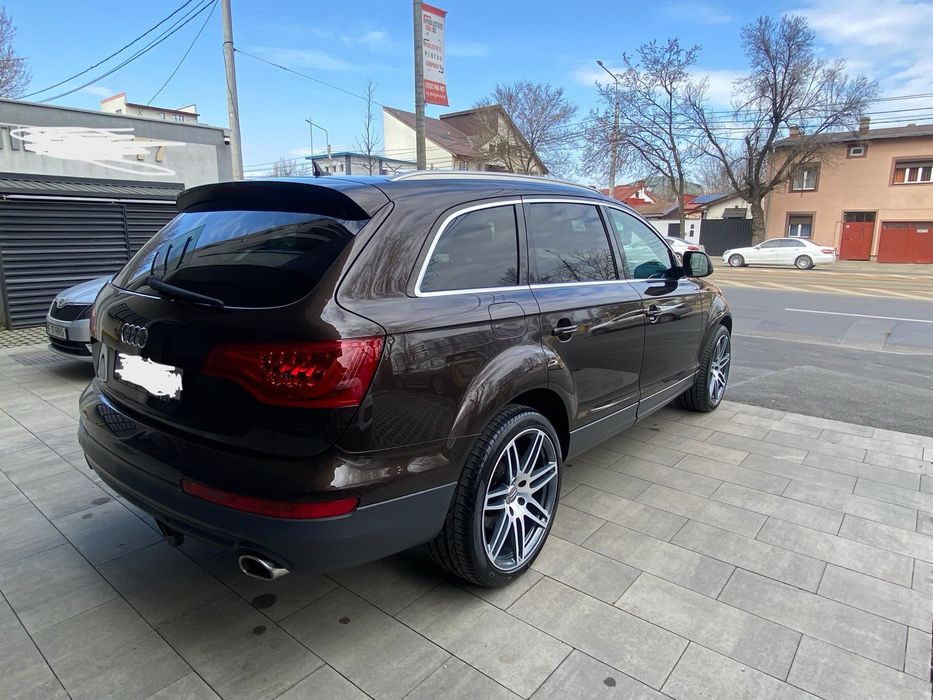 Audi Q7 facelift panoramic 7 locuri camere360