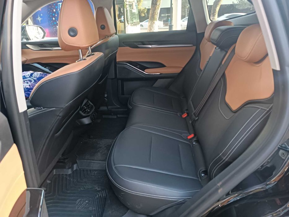 Продается кроссовер Haval H6