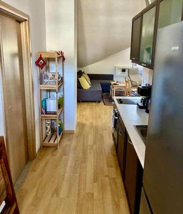 Тристаен апартамент с два балкона в комплекс в район Разлог и Банско