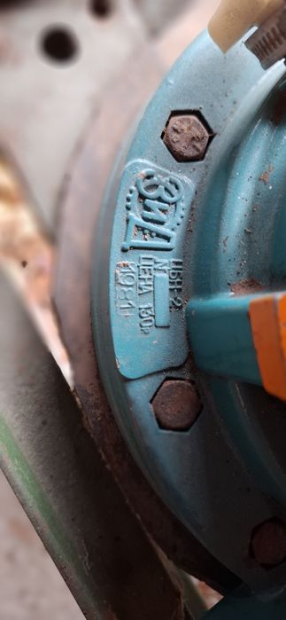 Продавам  бензинова мотопомпа