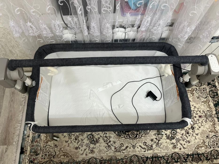 Манеж - кровать приставной