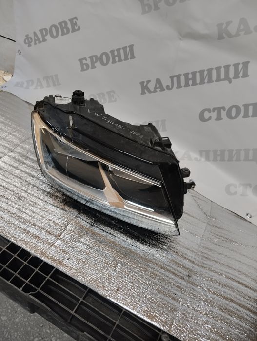 Десен фар за Vw Tlguan 2019год