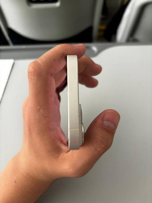 Продаю айфон 12 128 гб