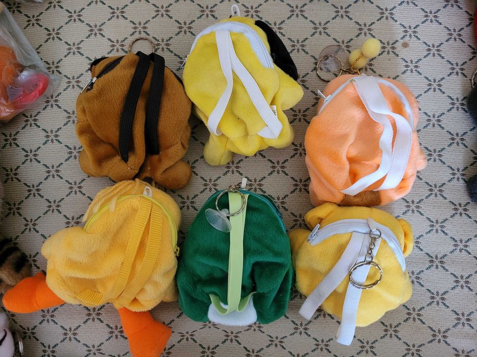 Ключодържатели плюшени, ранички с цип, за прибиране на ключове. 10 лв.