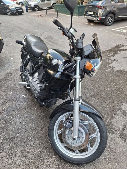 Bmw k  75 rt în acte (decarenat )an 1989.probleme necesita in curând rezervor (problemă stiuta)si discuri sh fata bat un pic,pt detalii 0767955060