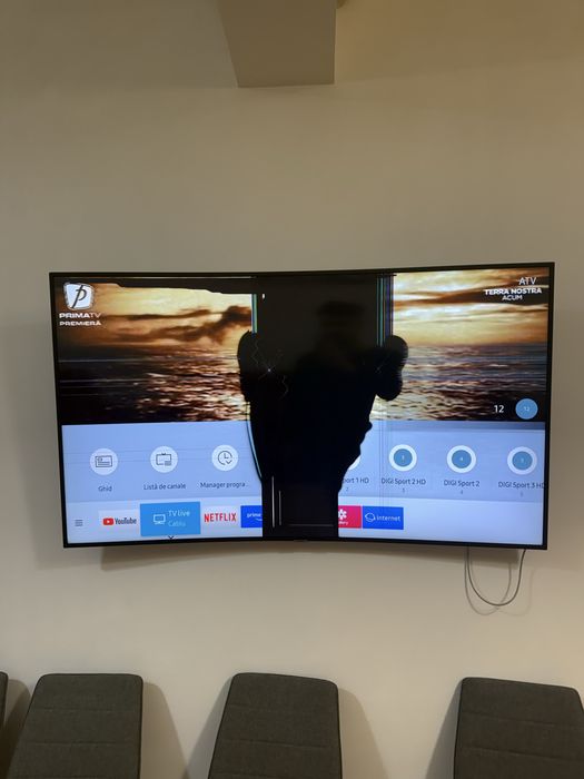 Televizor Samsung curbat