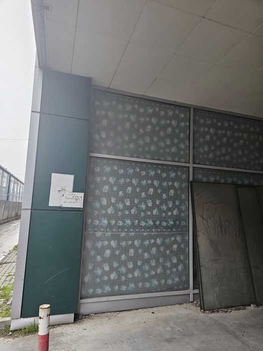 Vand depozit ,spațiu comercial DN3 întrarea in Afumați