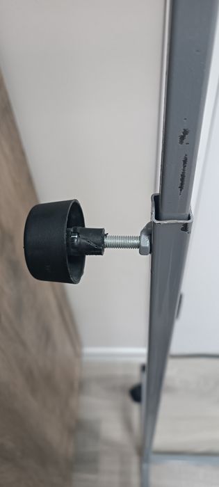 Напольная вешалка