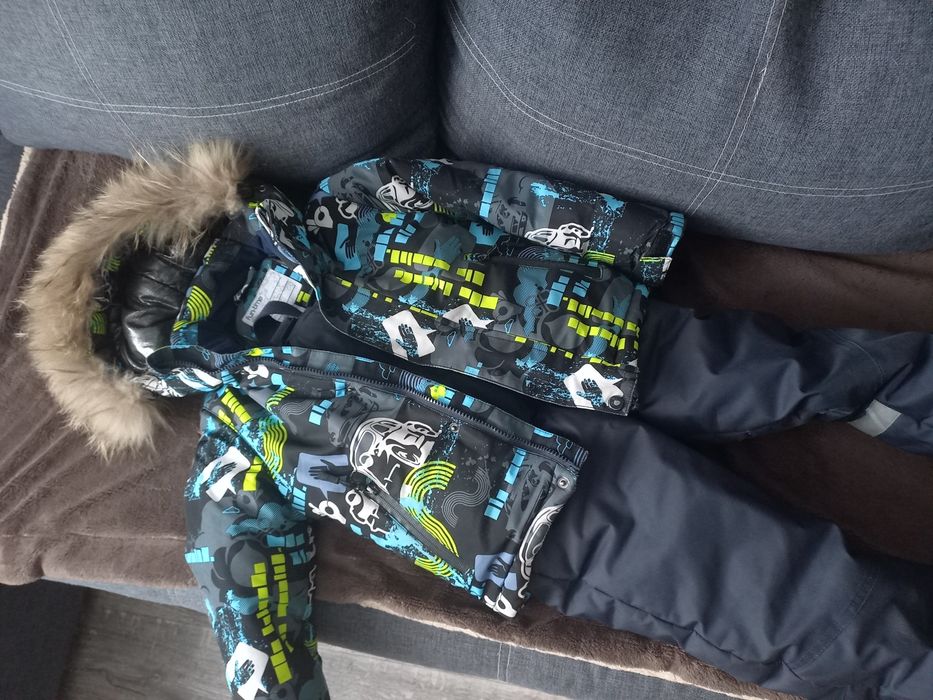 Продам зимний костюм