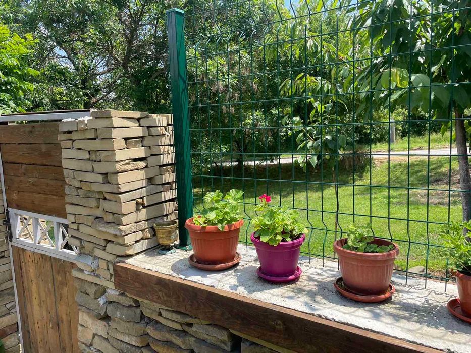 Продава се Къща в с. Медвен, Област Сливен - 80 кв.м за 727 €/кв.м - Снимка #3