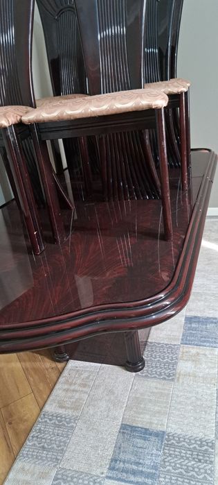 Продам стол с стульями