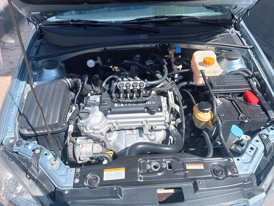 Jentra 1.5 2016 tozza yaxshi moshina metani bor zavoduskoy 4 pakalenya