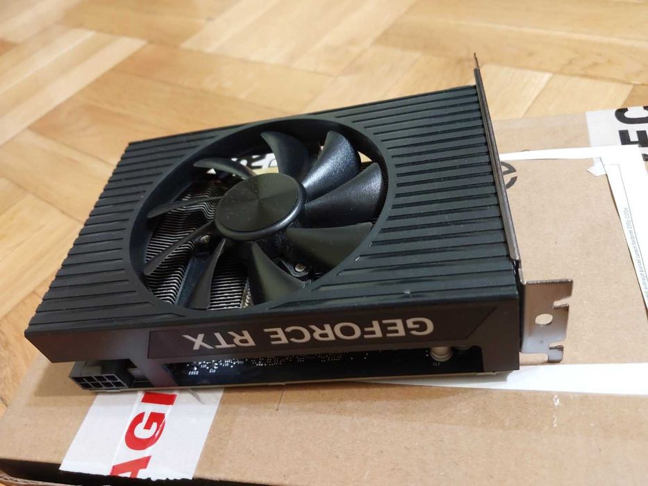 Nvidia GeForce RTX 4060 8GB Mini