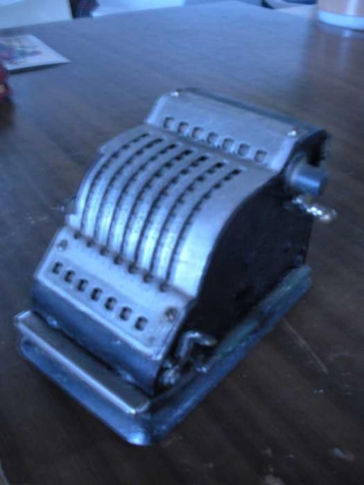 сметачна машинка-механична